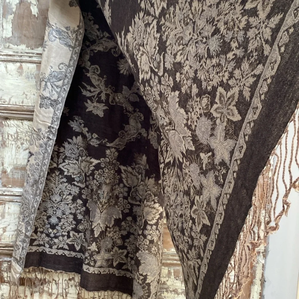 Vintage Floral Wrap/Scarf, Brown/Cream, Reversible